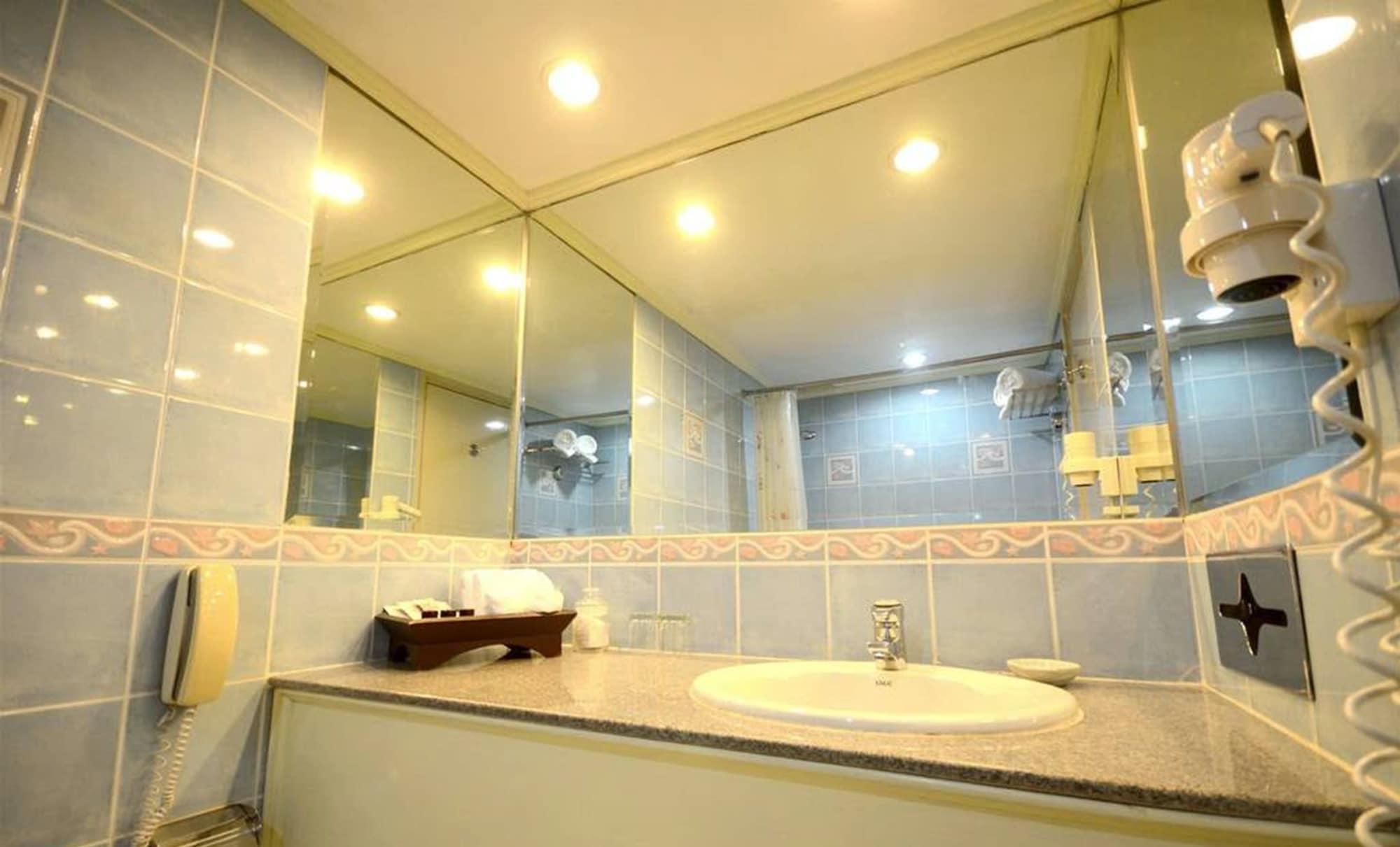 Imperial Pattaya Hotel Extérieur photo