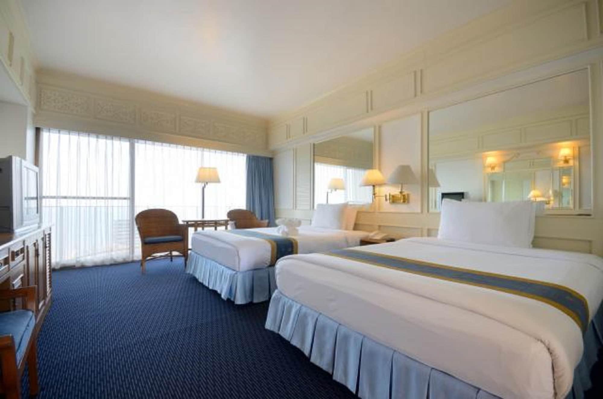 Imperial Pattaya Hotel Extérieur photo