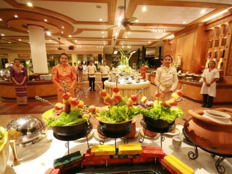 Imperial Pattaya Hotel Extérieur photo